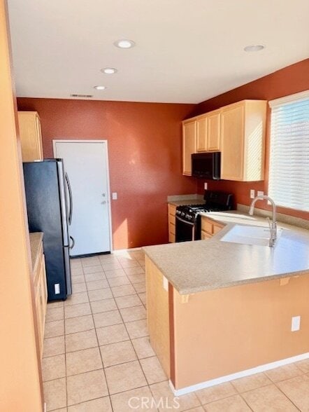 Building Photo - 1844 Paradise Way