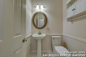 Building Photo - 2403 Enfield Grove Dr