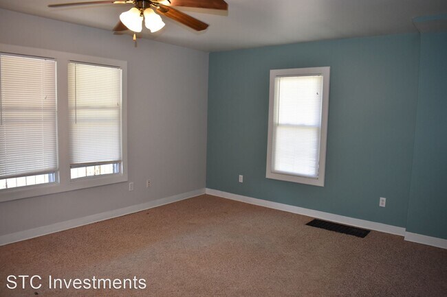 Building Photo - 3 br, 1 bath House - 518 W. Chandler