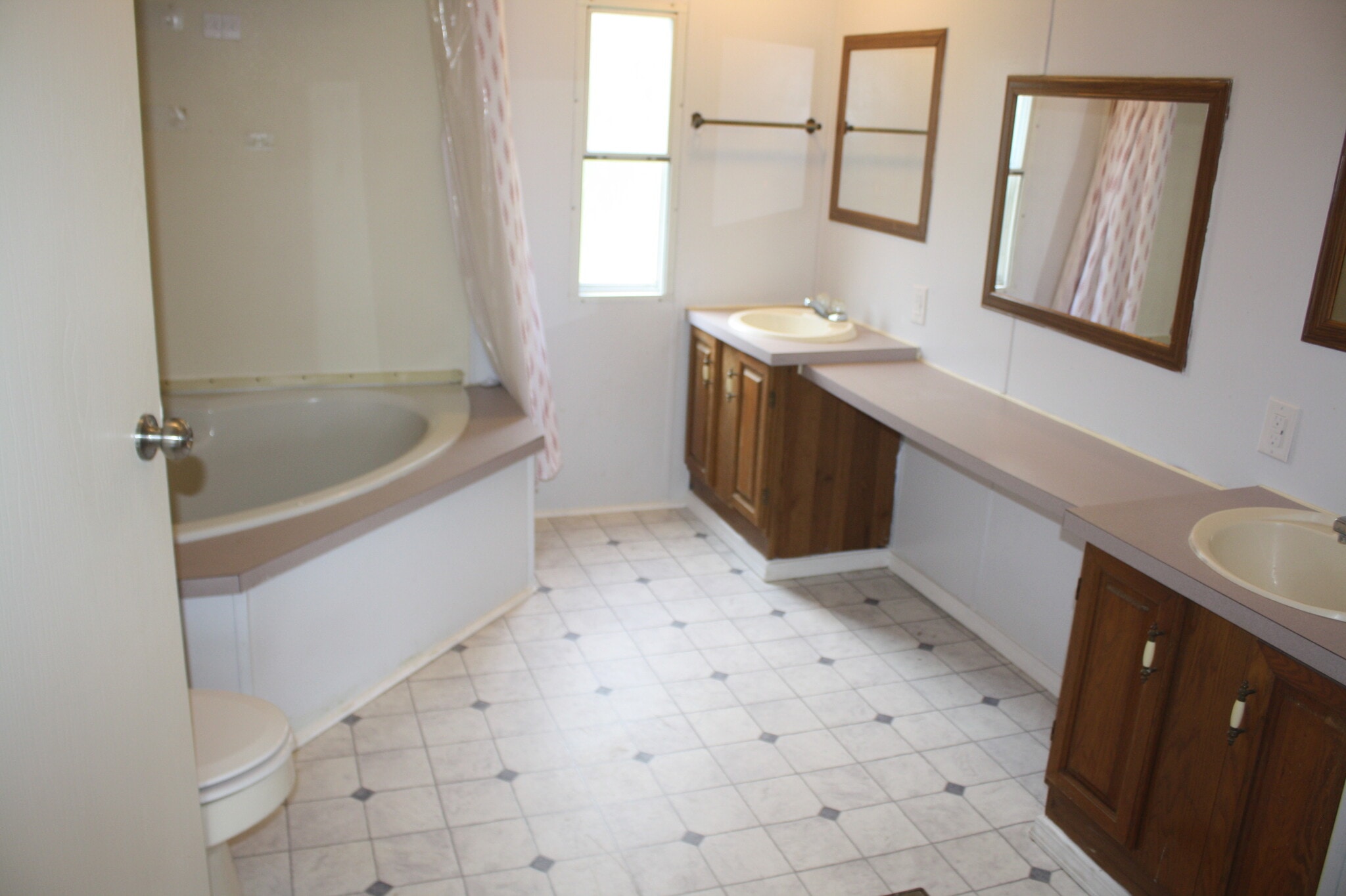 master bedroom - 3305 Peaceway Dr