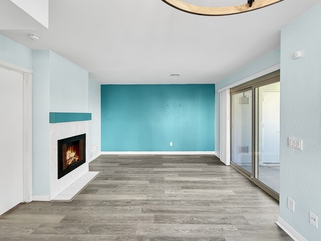 Building Photo - 13316 Caminito Ciera