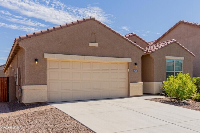 Building Photo - 10743 W Bronco Trail
