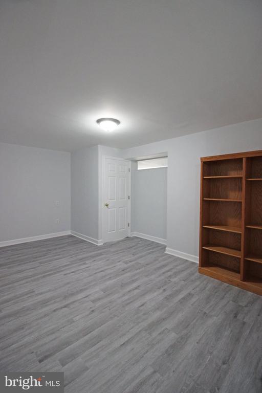 Building Photo - 13111 Willoughby Newton Dr