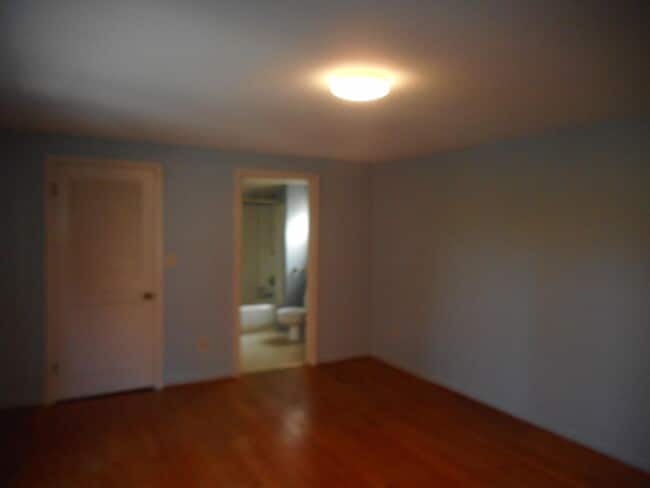 Building Photo - 116 N Union Ave