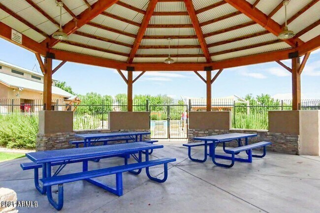 Building Photo - 29946 N Sedona Pl