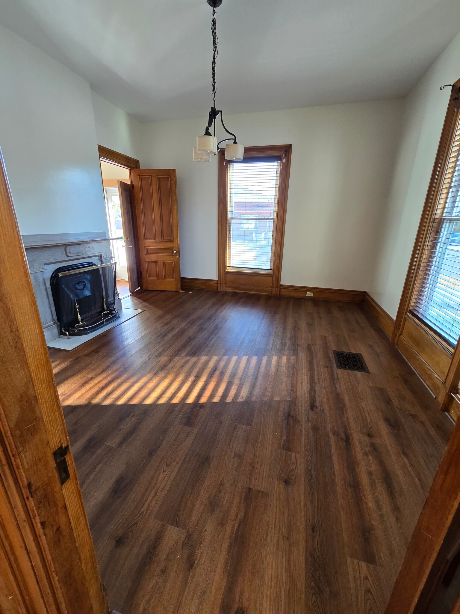 Diningroom - 281 Pembroke St