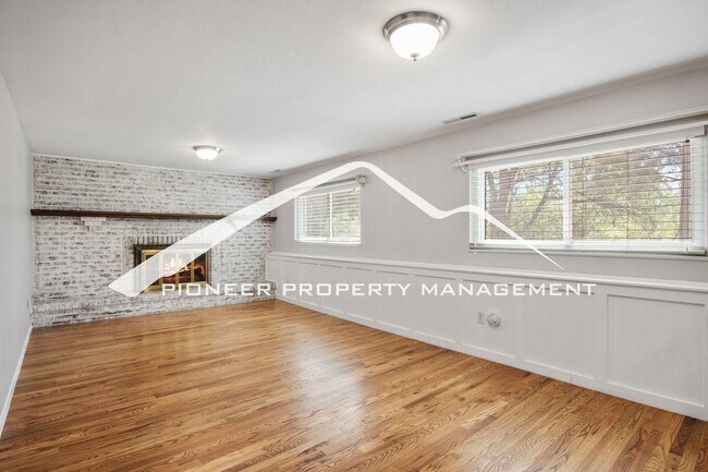 Building Photo - West Side 4 Bedroom Home with Mountain Setting Open Space Behind, 2 car Garage with AC