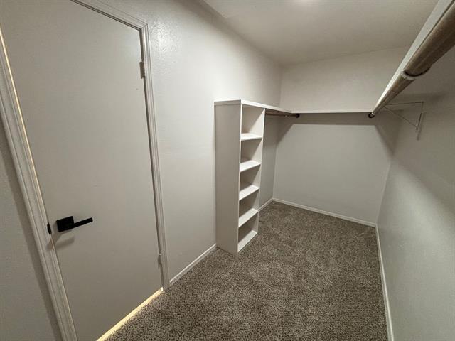 Building Photo - 10530 Stone Canyon Rd