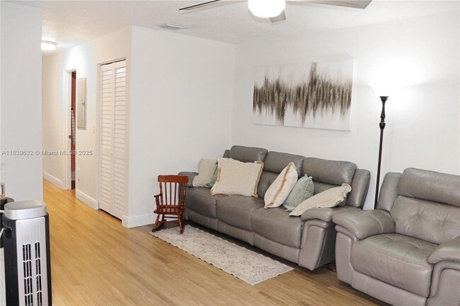 Building Photo - 1770 SW 122nd Ct