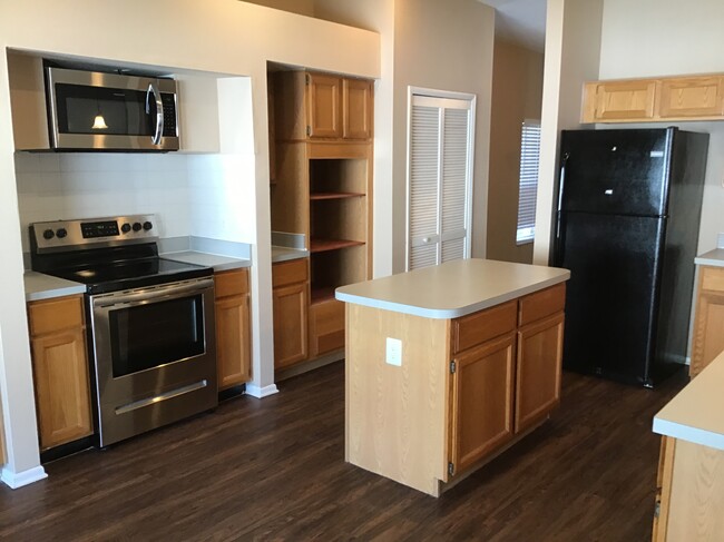 Building Photo - 1263 Wyndham Pine Dr