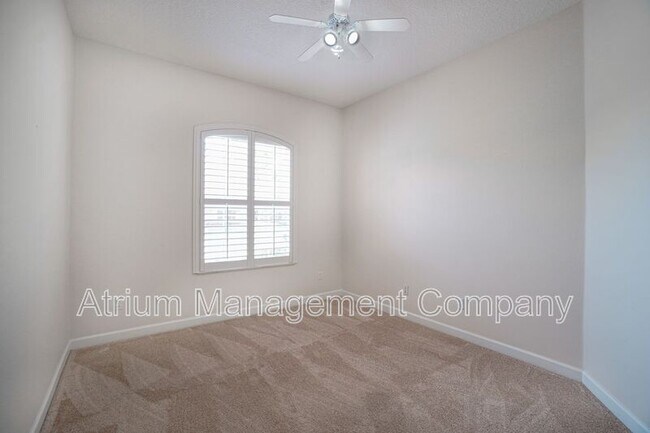 Building Photo - 1679 Shadowmoss Cir