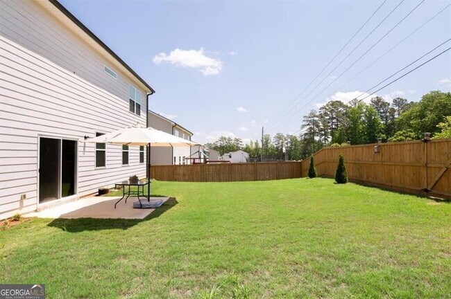 Building Photo - 218 Lookout Dr