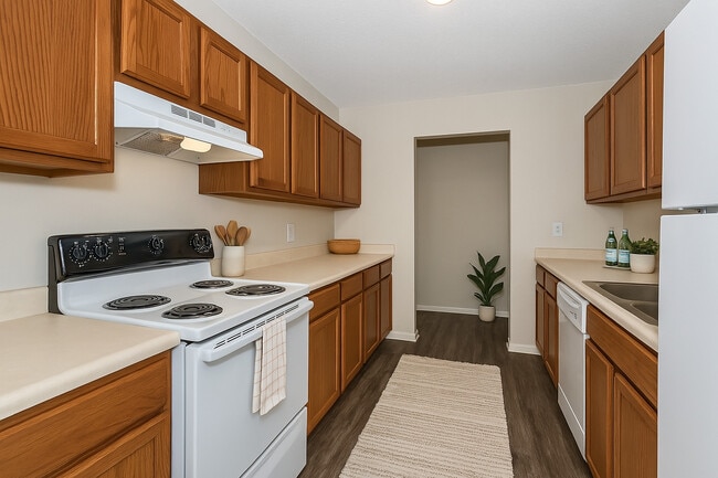 Kitchen - Summit at Valley Heights Apartments