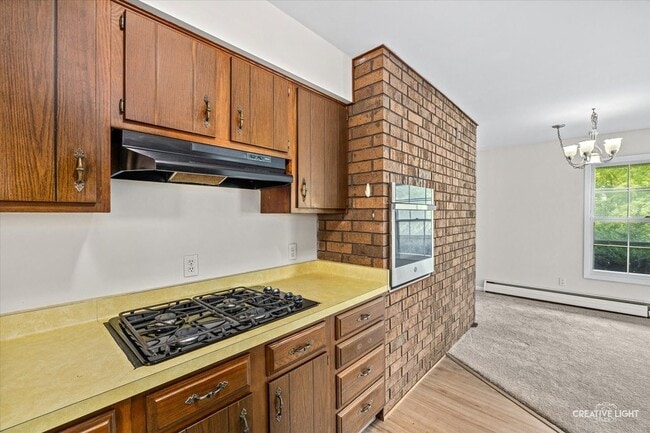 Building Photo - 8N486 Thomas Rd