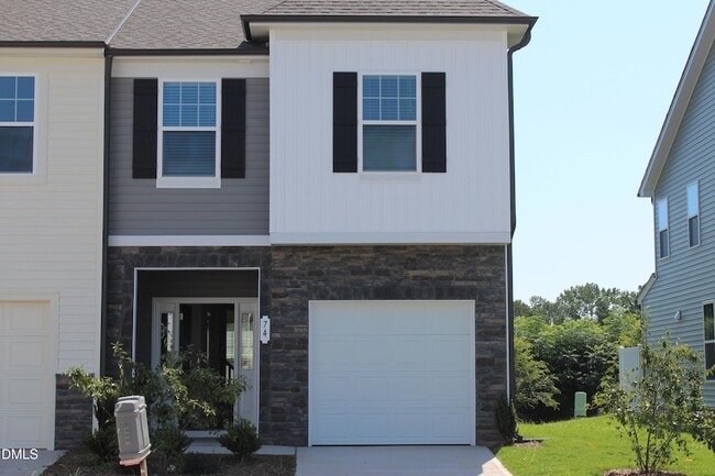 Building Photo - 74 Amaryllis Ln