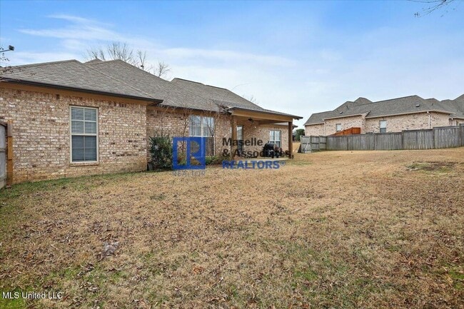 Building Photo - 4 Bed/3 Bath Home in Clinton in Copper Creek