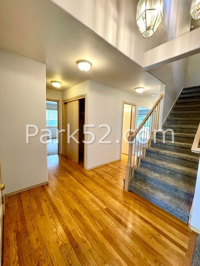 Building Photo - 6614 29th St Ct NW