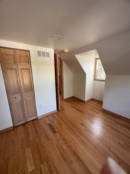 Building Photo - 420 Ridgeland Ave