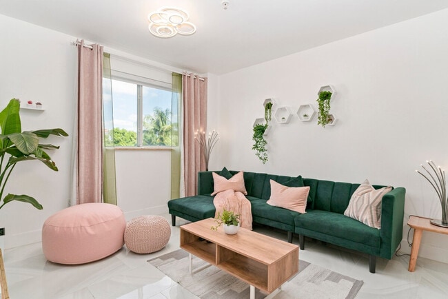 Building Photo - 2280 SW 32nd Ave