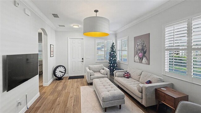 Building Photo - 6673 Helmsley Cir