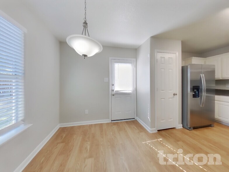 Building Photo - 6930 Waterlilly View Ln