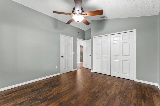Building Photo - A vibrant 2-bedroom, 2-bathroom tropical retreat designed for both high-energy entertaining and l...