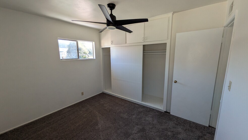 Building Photo - 416 N Marguerita Ave