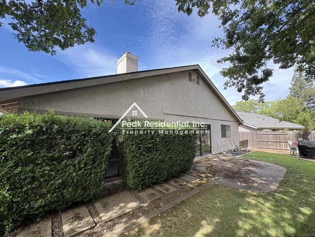 Building Photo - 11037 Mammoth River Ct