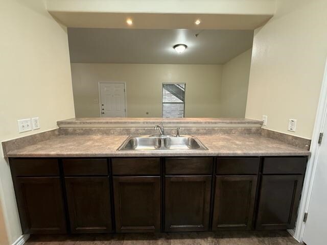 Building Photo - 1204 E Lyon St