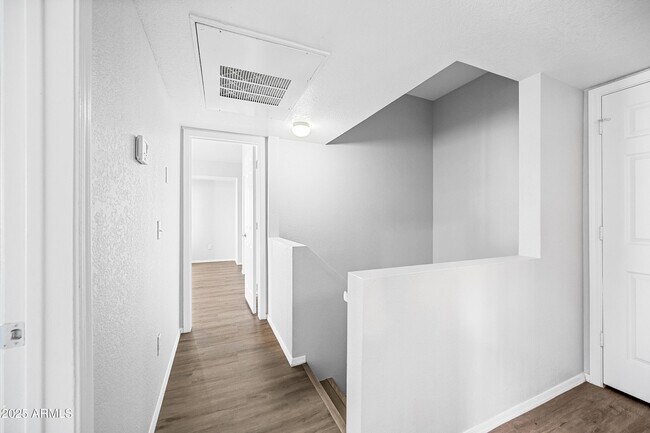 Building Photo - 1331 W Baseline Rd