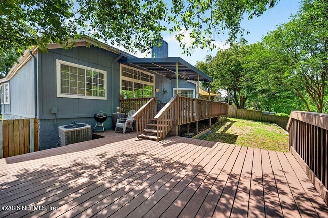 Building Photo - 3534 Millcrest Dr