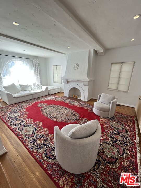 Building Photo - 8673 W Olympic Blvd