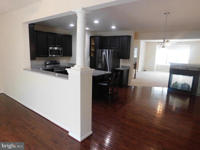 Building Photo - 12705 Bedford Glen Way