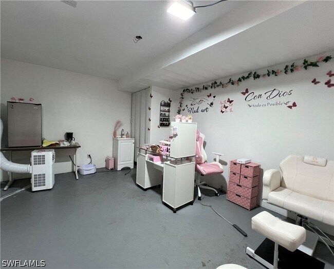 Building Photo - 3767 Golden Gate Blvd E