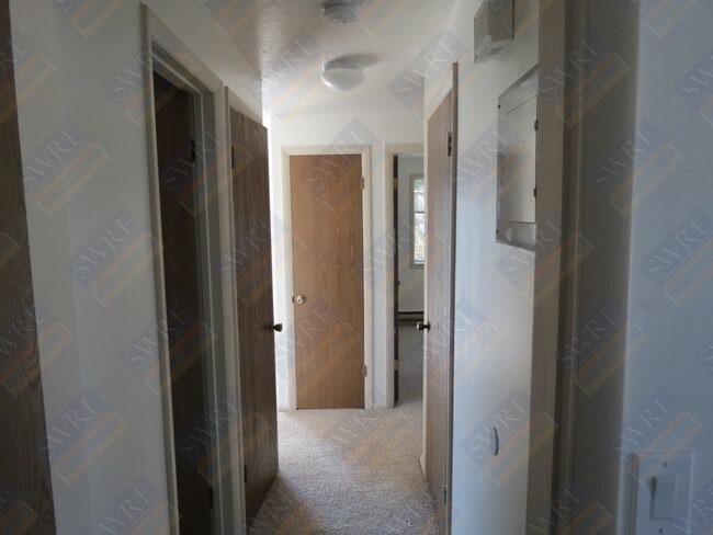 Building Photo - Available now! View Today by calling Rentl...