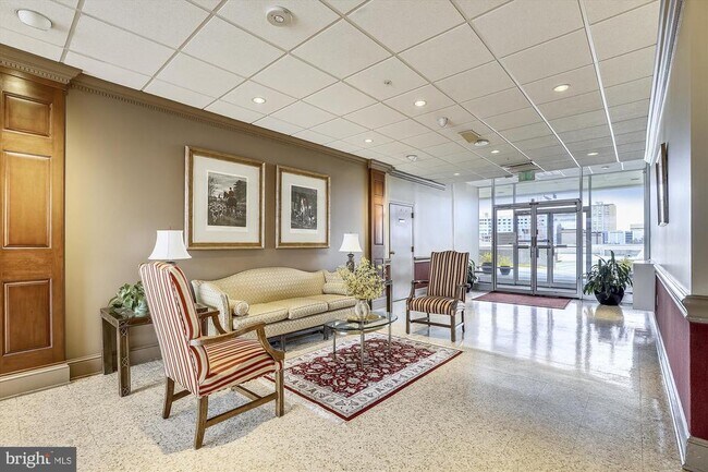 Building Photo - 28 Allegheny Ave