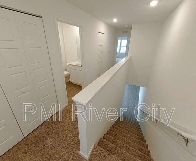 Building Photo - 12741 Geronimo Pl