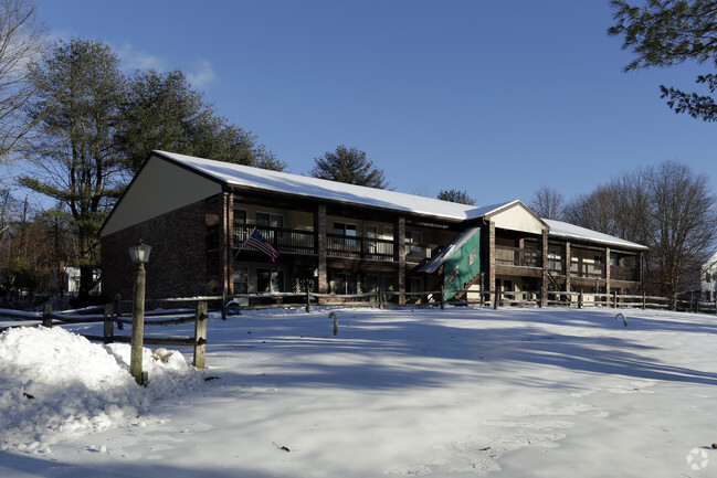Building Photo - Wildwood Estates