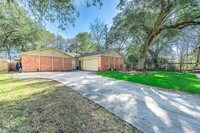Building Photo - 22206 Meadowrock Dr
