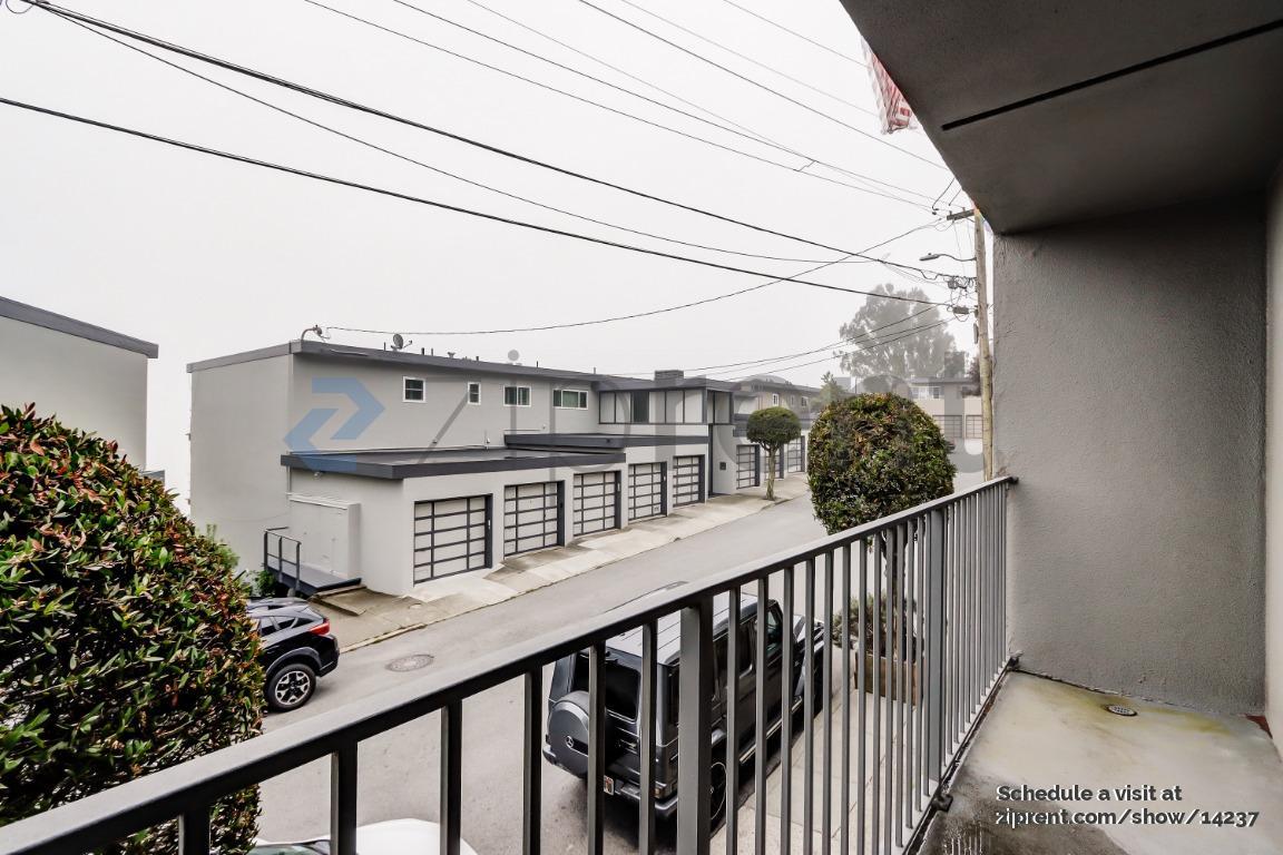 Building Photo - 18 Perego Terrace