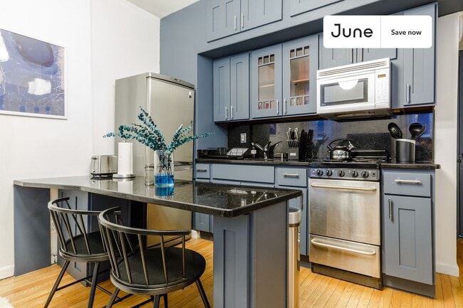 Building Photo - 885 9th Ave