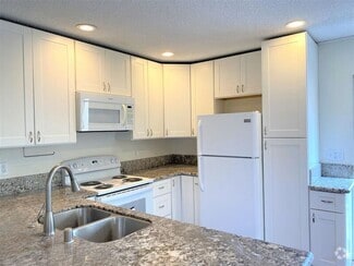 Building Photo - 4362 Temecula St