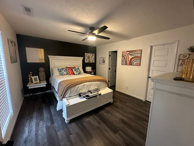 Building Photo - Jacksonville Rental!