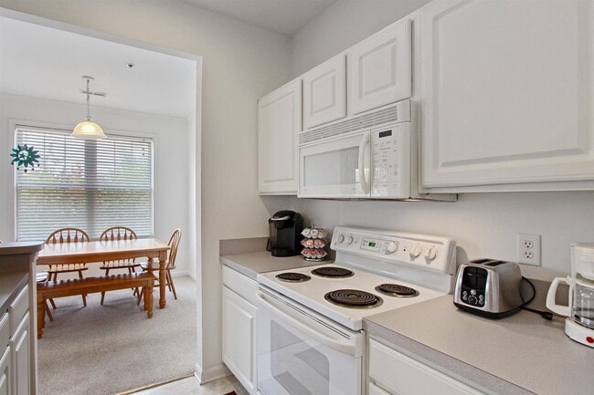 Building Photo - 35542 E Atlantic Cir