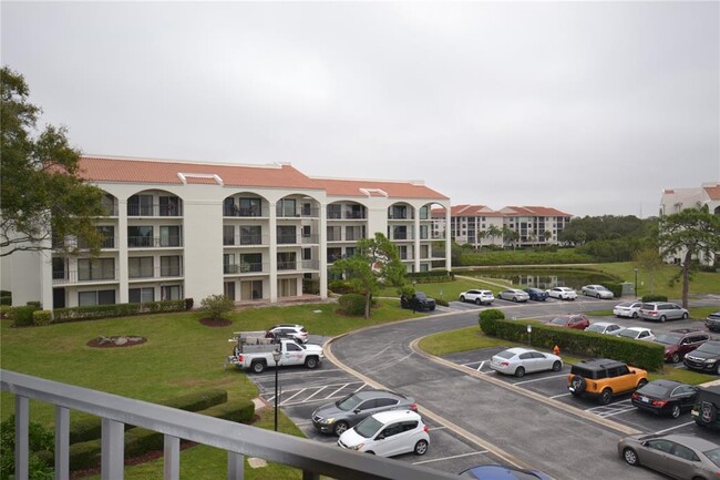 Building Photo - 332 Mariner Dr