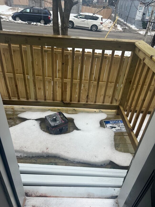 Building Photo - 2305 Whittier Ave