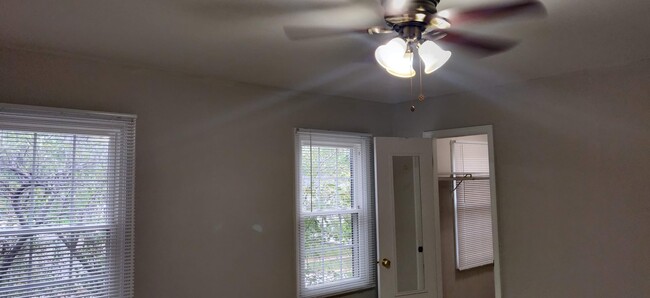 Master bed room - 111 41st St