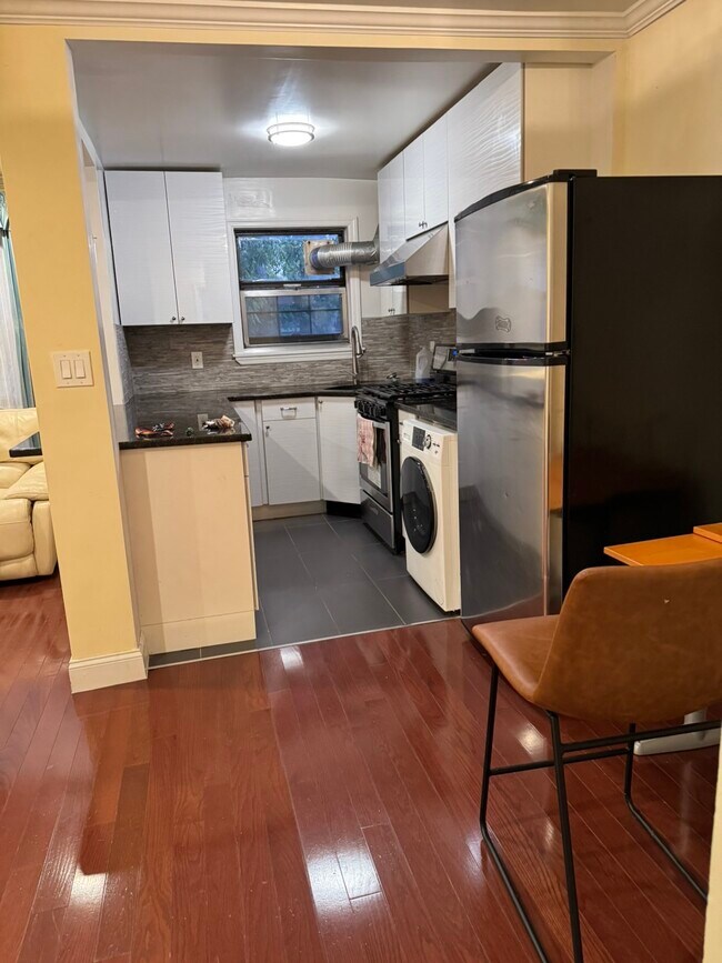 Primary Photo - 13645 Jewel Ave