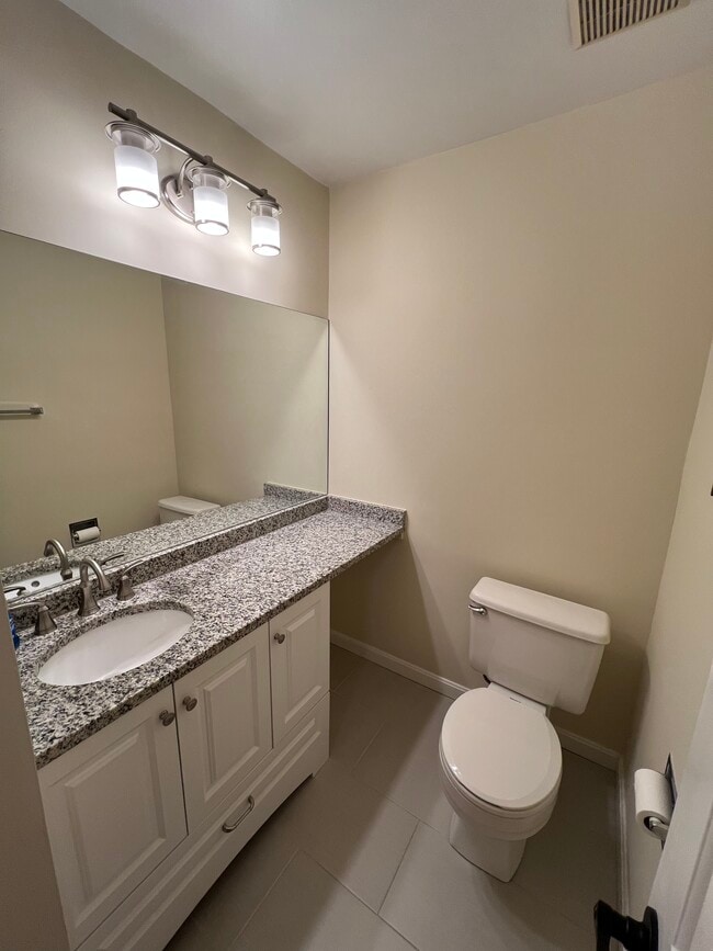Building Photo - 10484 Parthenon Ct