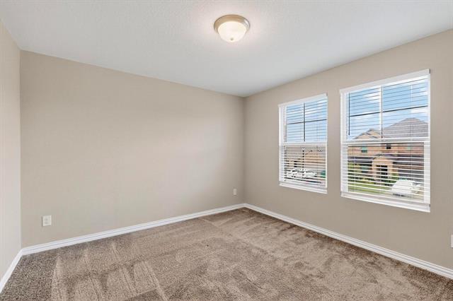 Building Photo - 333 Edmund Ln